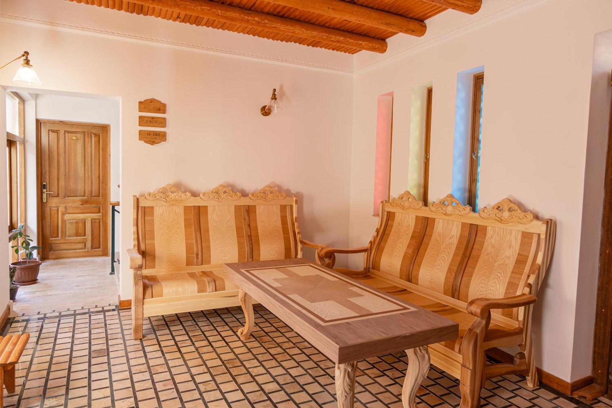 Duston Boutique XIX Century Rooms Bukhara Eksteriør billede