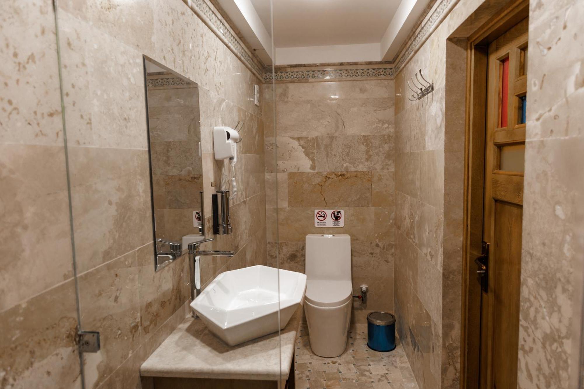 Duston Boutique XIX Century Rooms Bukhara Eksteriør billede