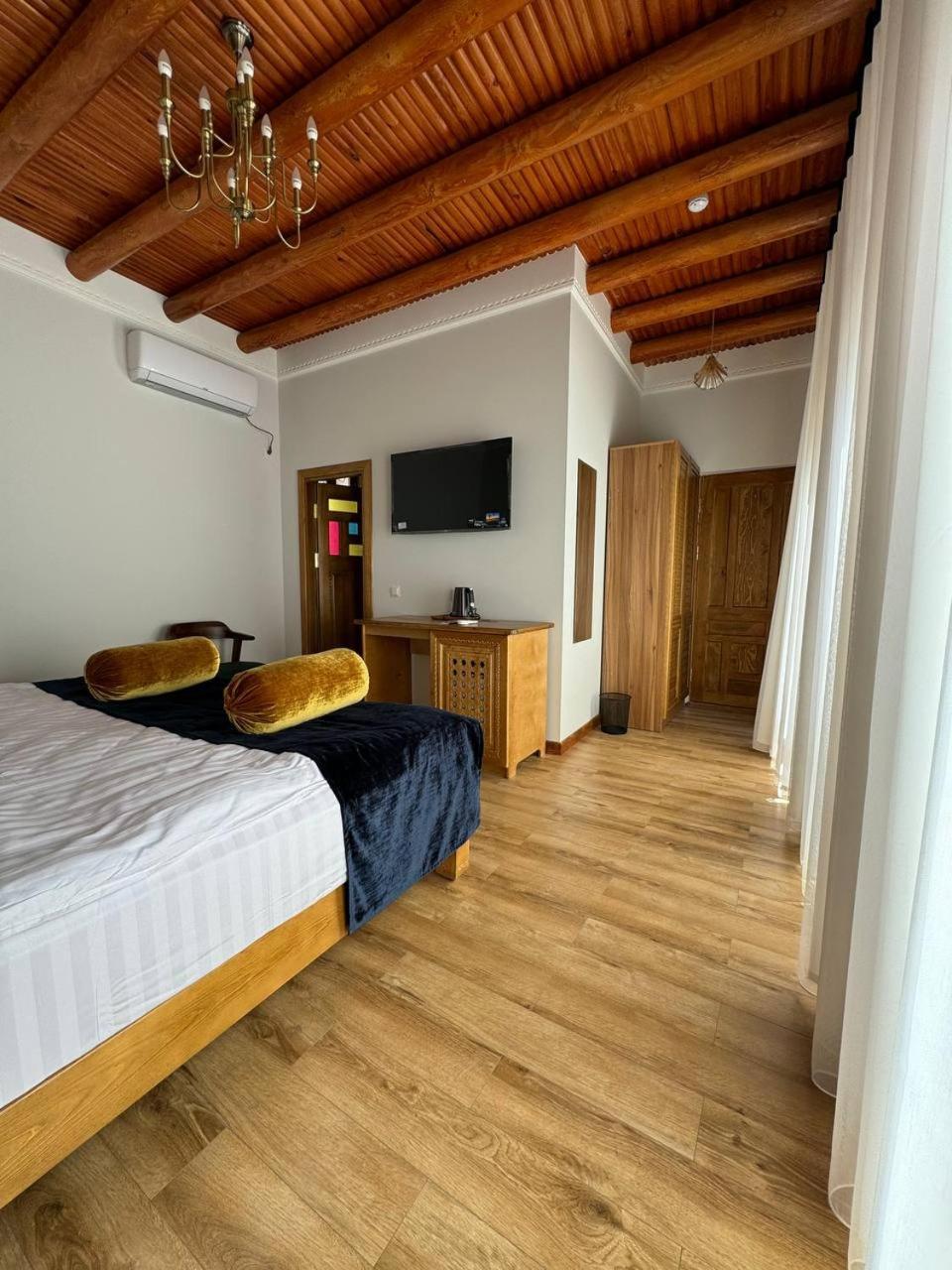 Duston Boutique XIX Century Rooms Bukhara Eksteriør billede